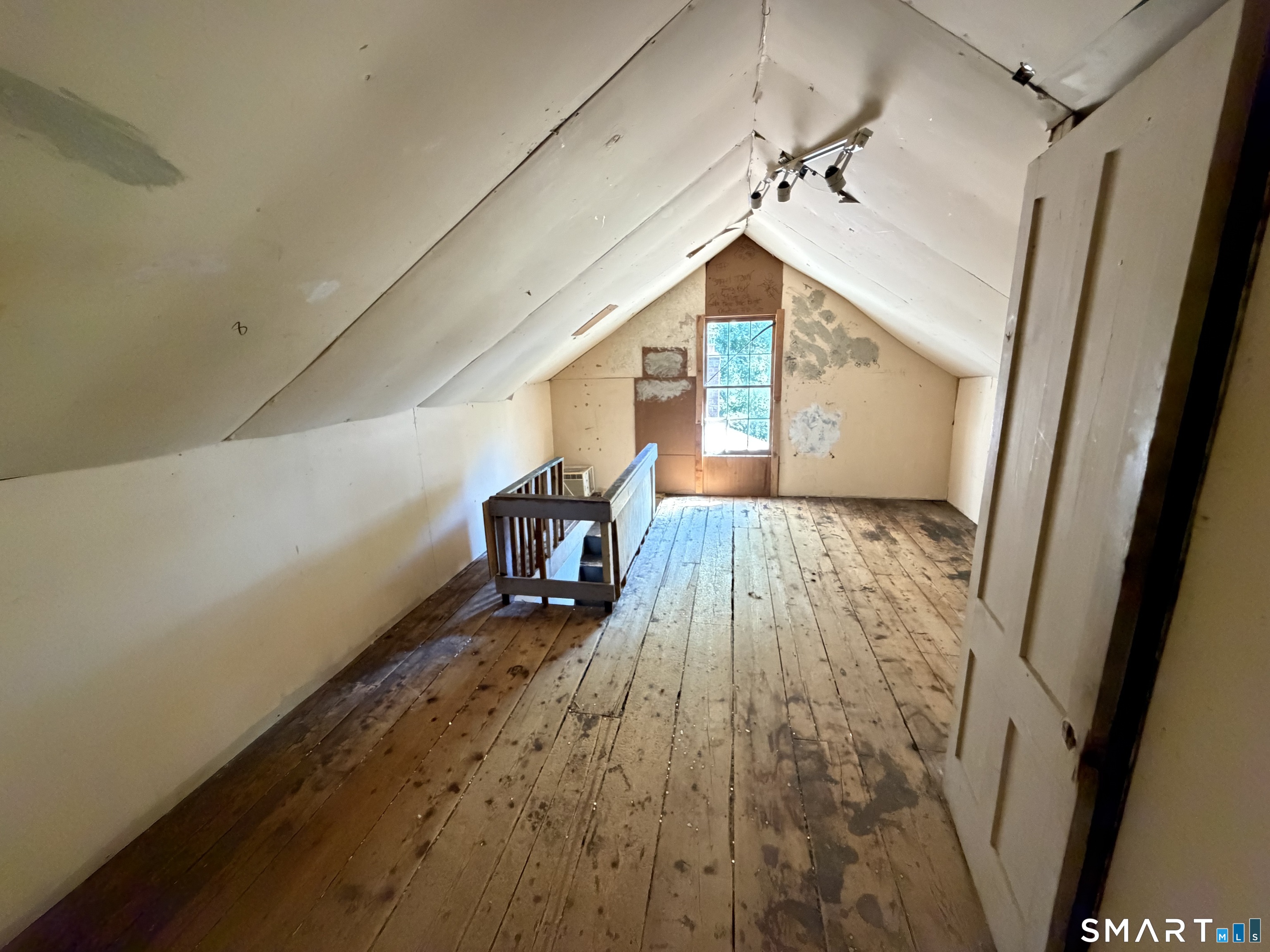 19 Bellevue Street photo 24