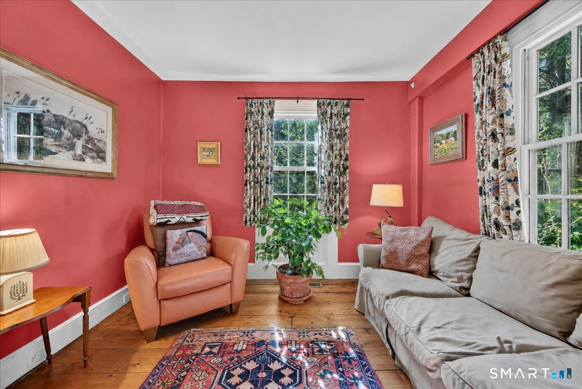 9 Ingham Hill Road photo 16