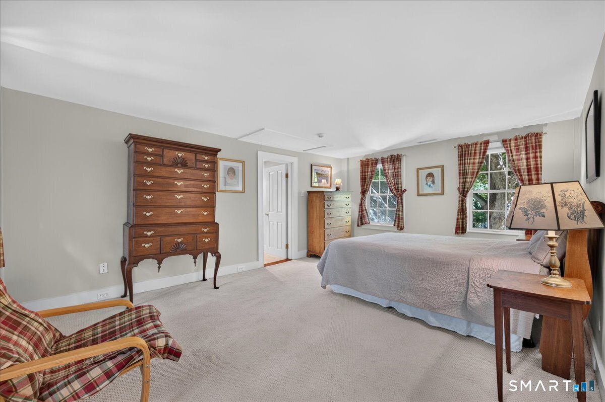 9 Ingham Hill Road photo 22