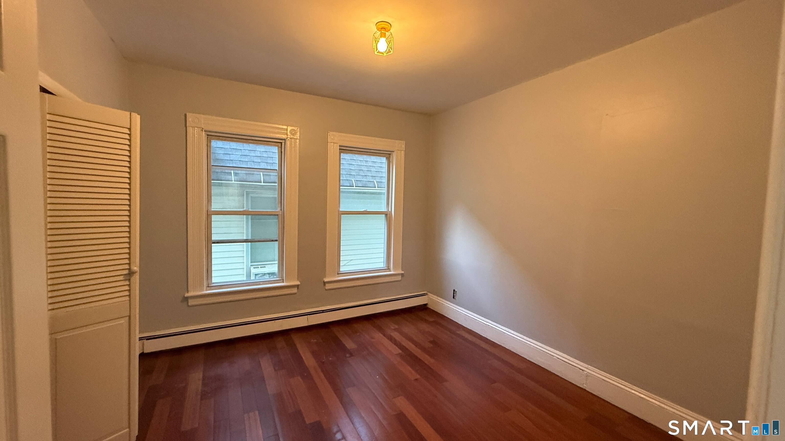 242 Madison Avenue photo 8