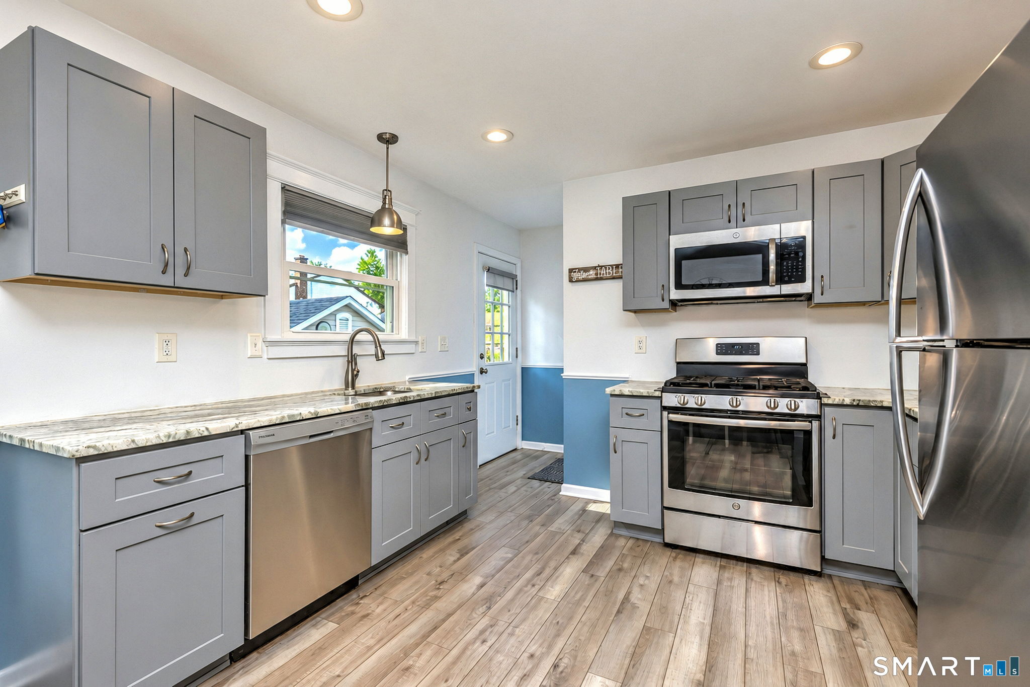 57 Hayes Drive photo 13