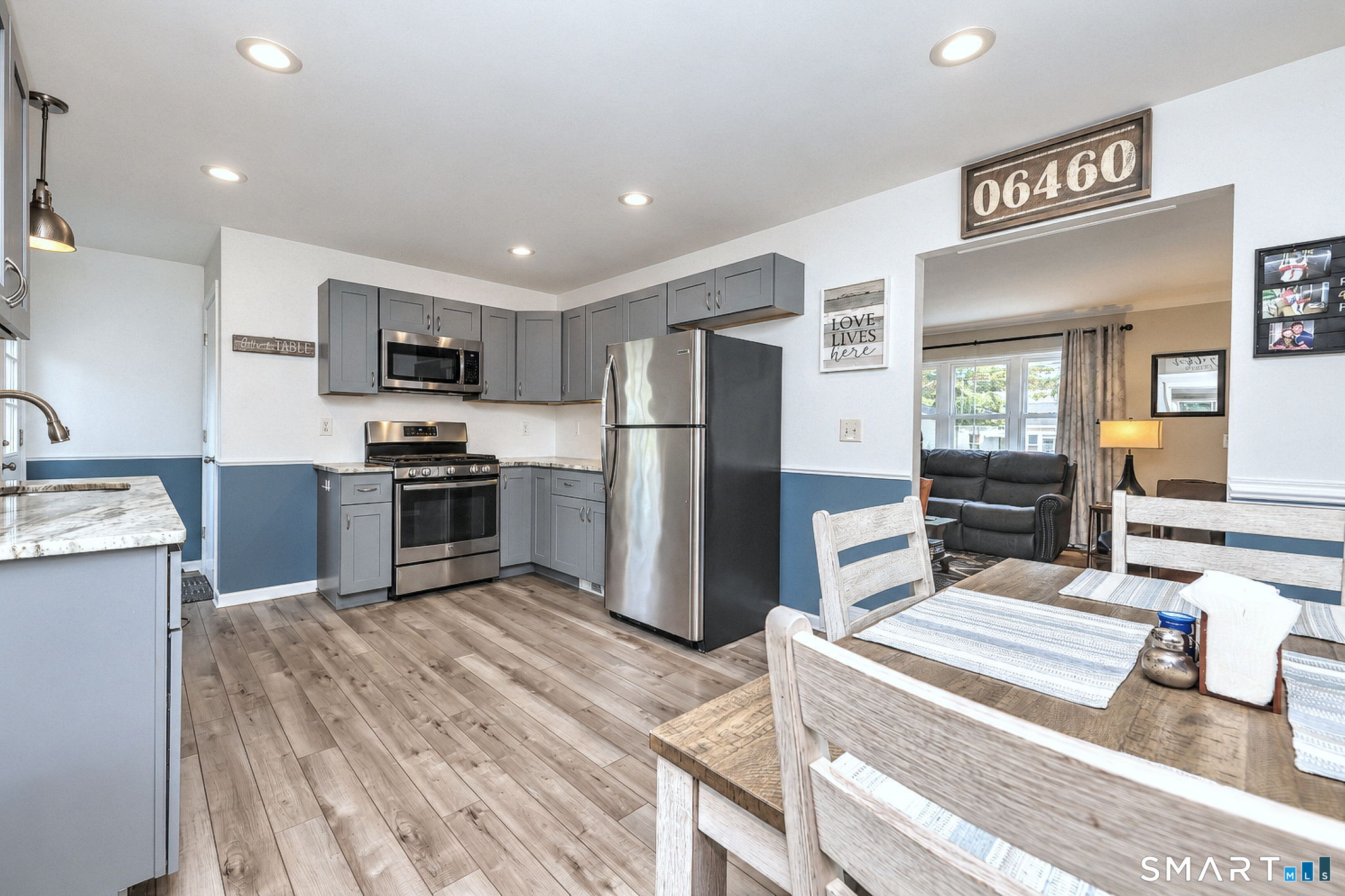 57 Hayes Drive photo 20