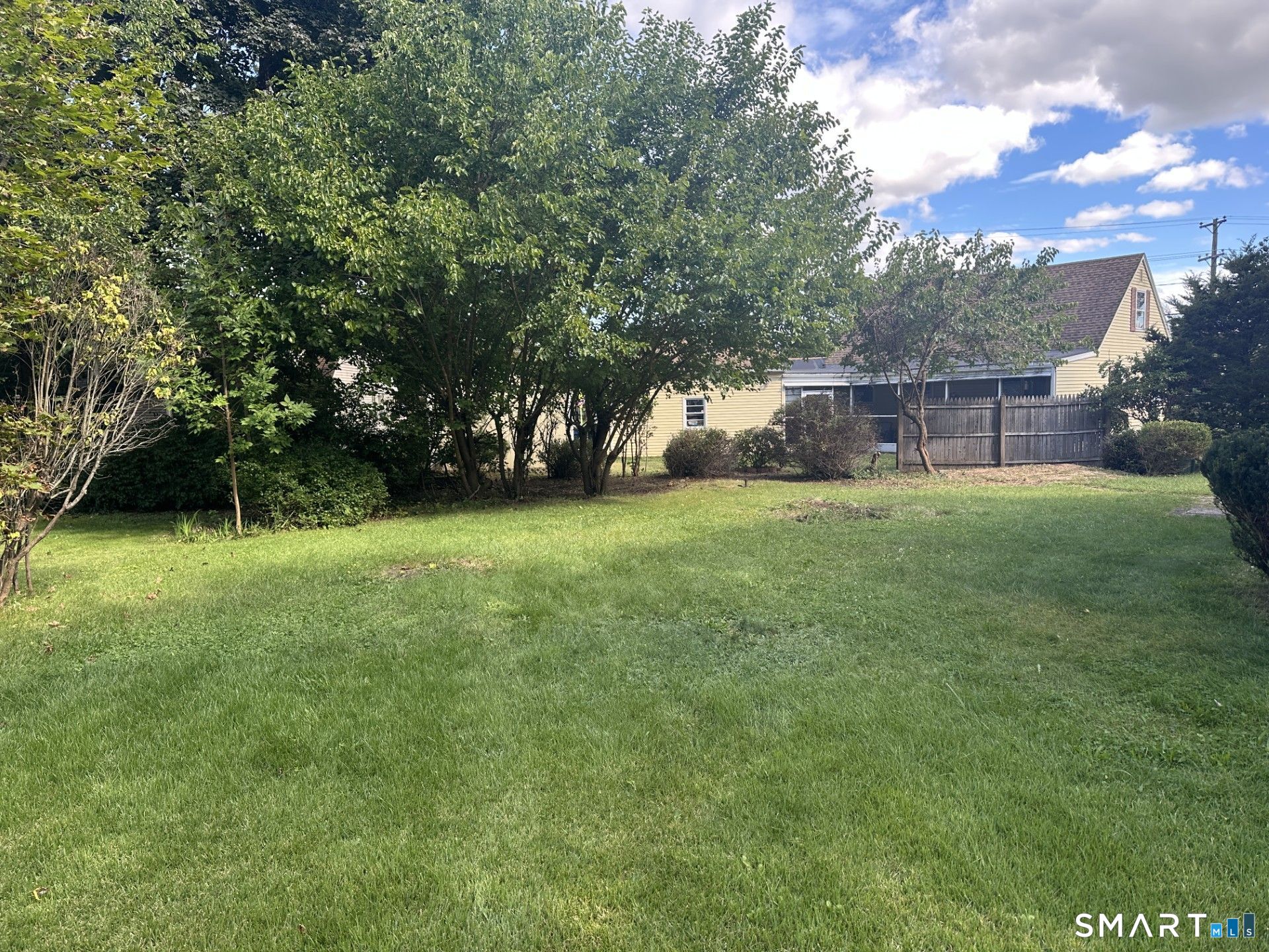 16 Bernside Drive photo 25