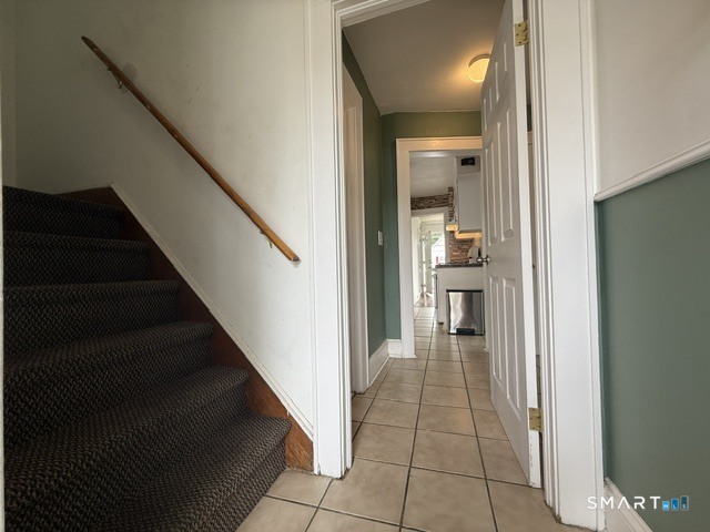 1031 Lindley Street photo 16