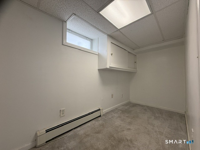 1031 Lindley Street photo 17