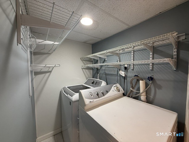 1031 Lindley Street photo 18