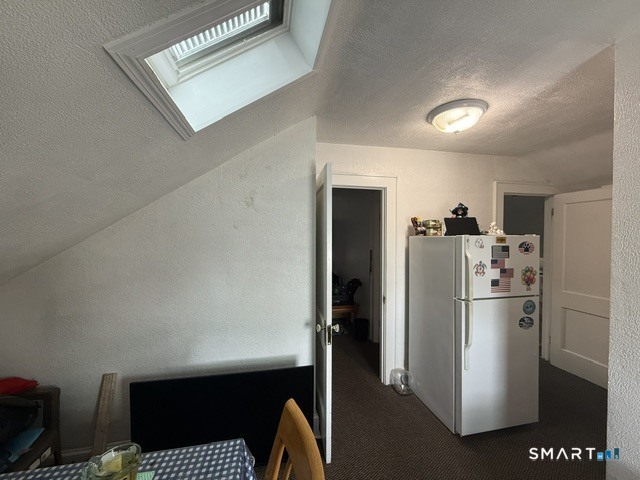 1031 Lindley Street photo 26