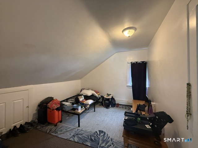 1031 Lindley Street photo 29