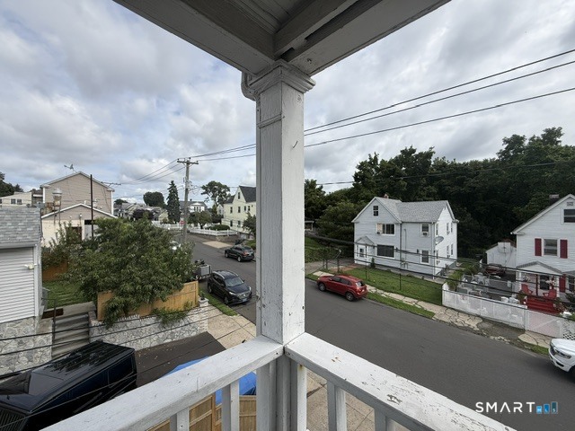 1031 Lindley Street photo 31