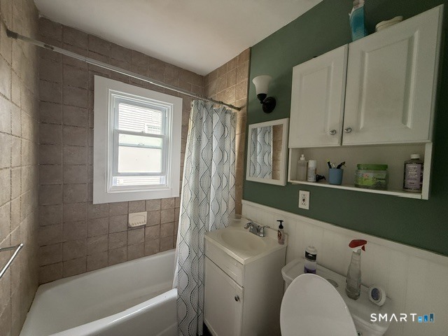 1031 Lindley Street photo 35
