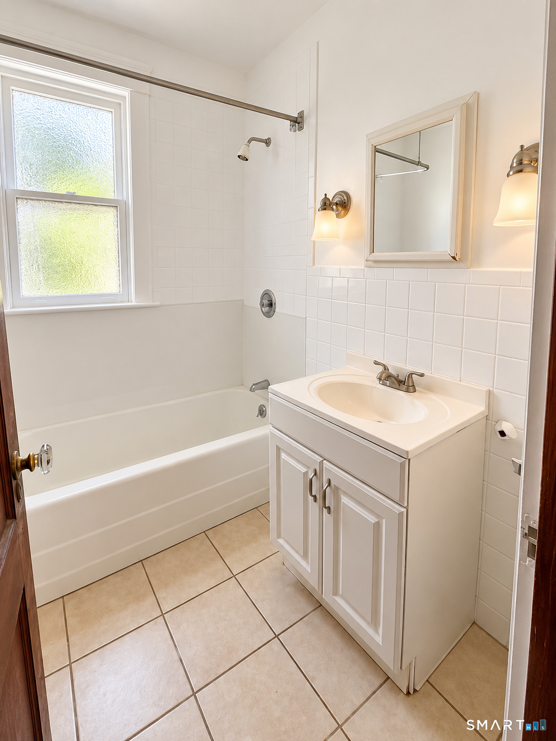 60 Gorham Avenue Unit #1st photo 5