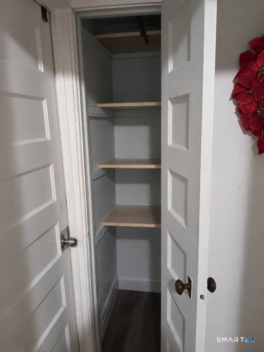511 Maple Avenue photo 15