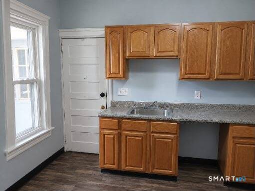 511 Maple Avenue photo 20