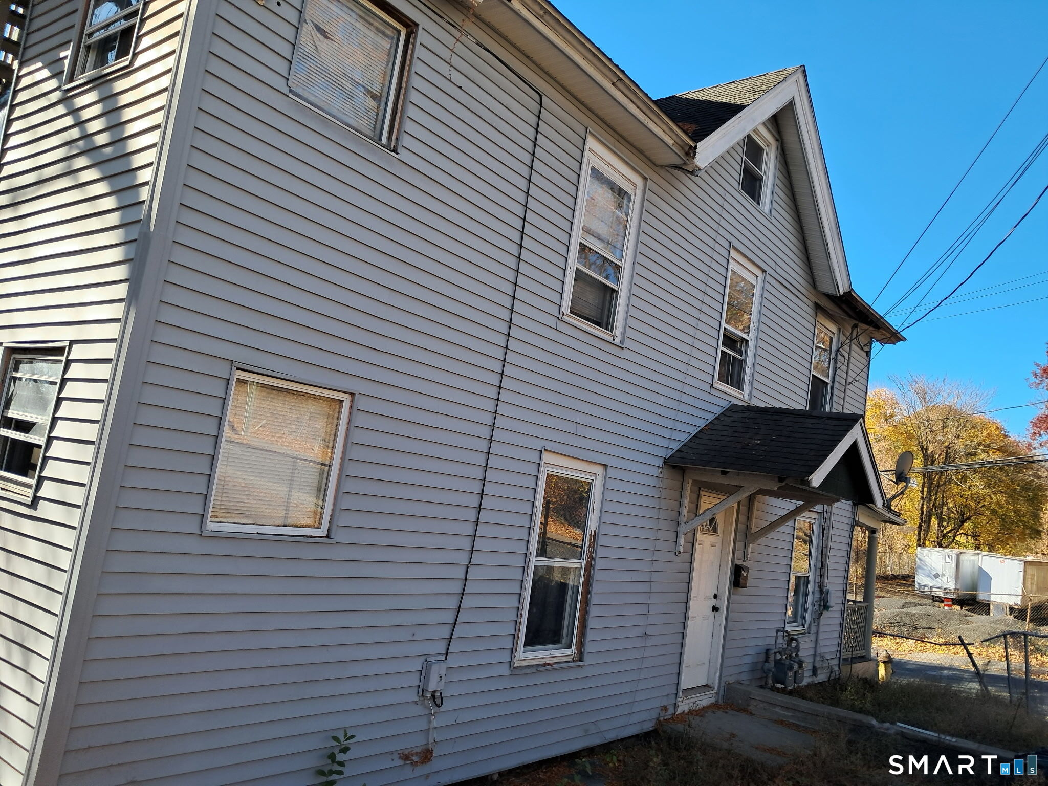 110 Sperry Street photo 3
