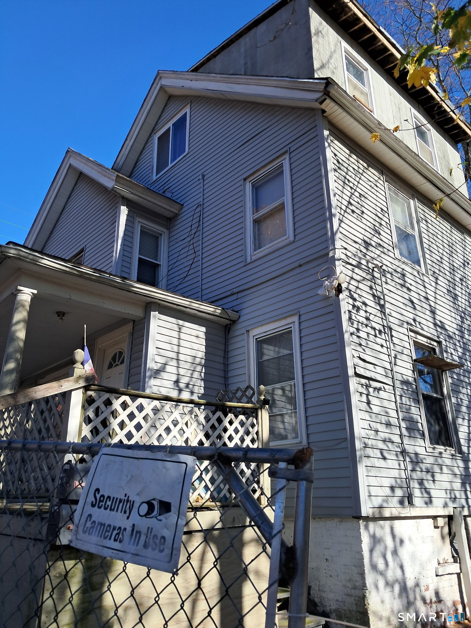 110 Sperry Street photo 5