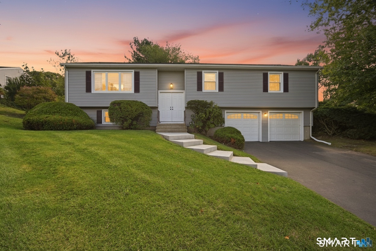 Photo 1 of Single family home for sale at 180 Country Hl Dr, West Haven, CT 06516 | MLS# 24209885 | Listing updated on 2026-10-06