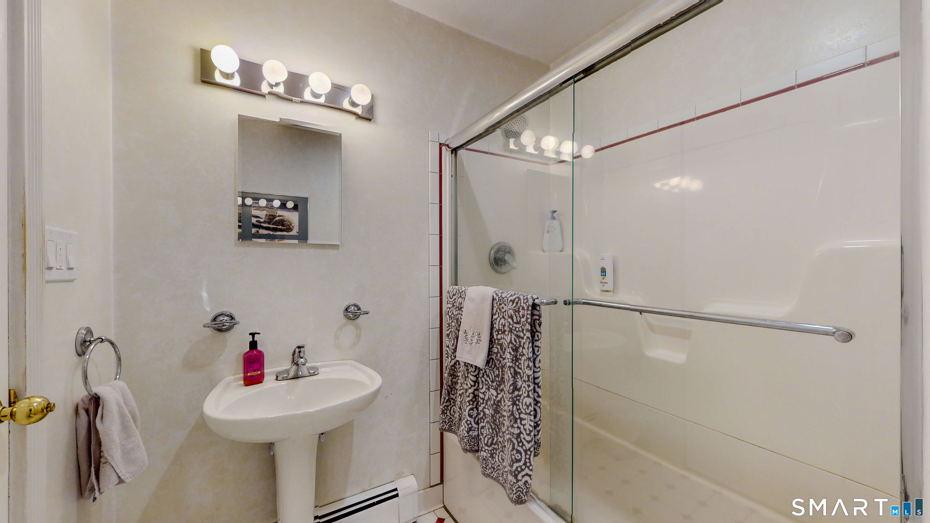 22 Oriole Drive photo 23