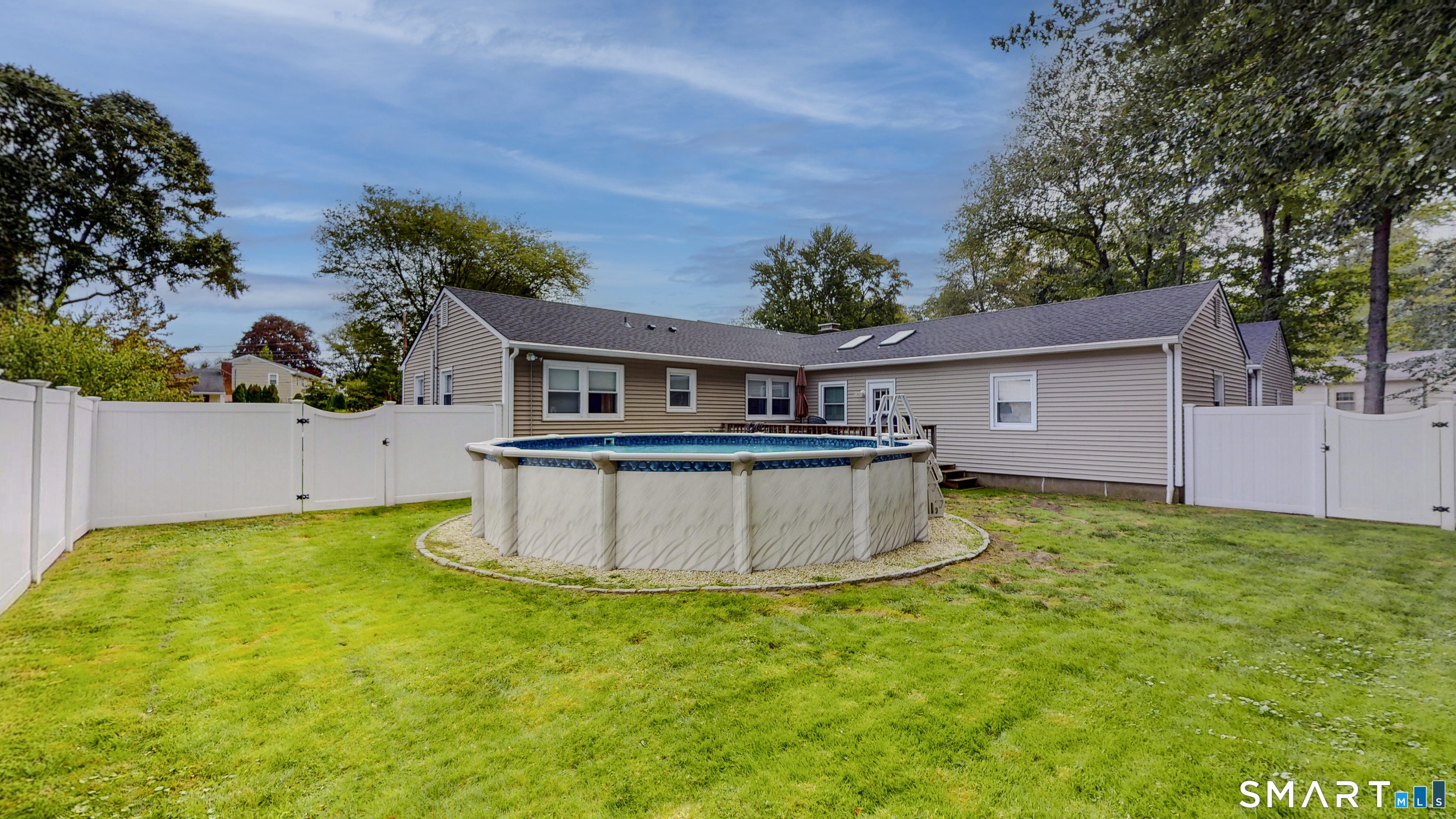 22 Oriole Drive photo 37