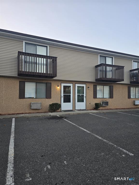 1448 Meriden Road Unit #15 photo 2