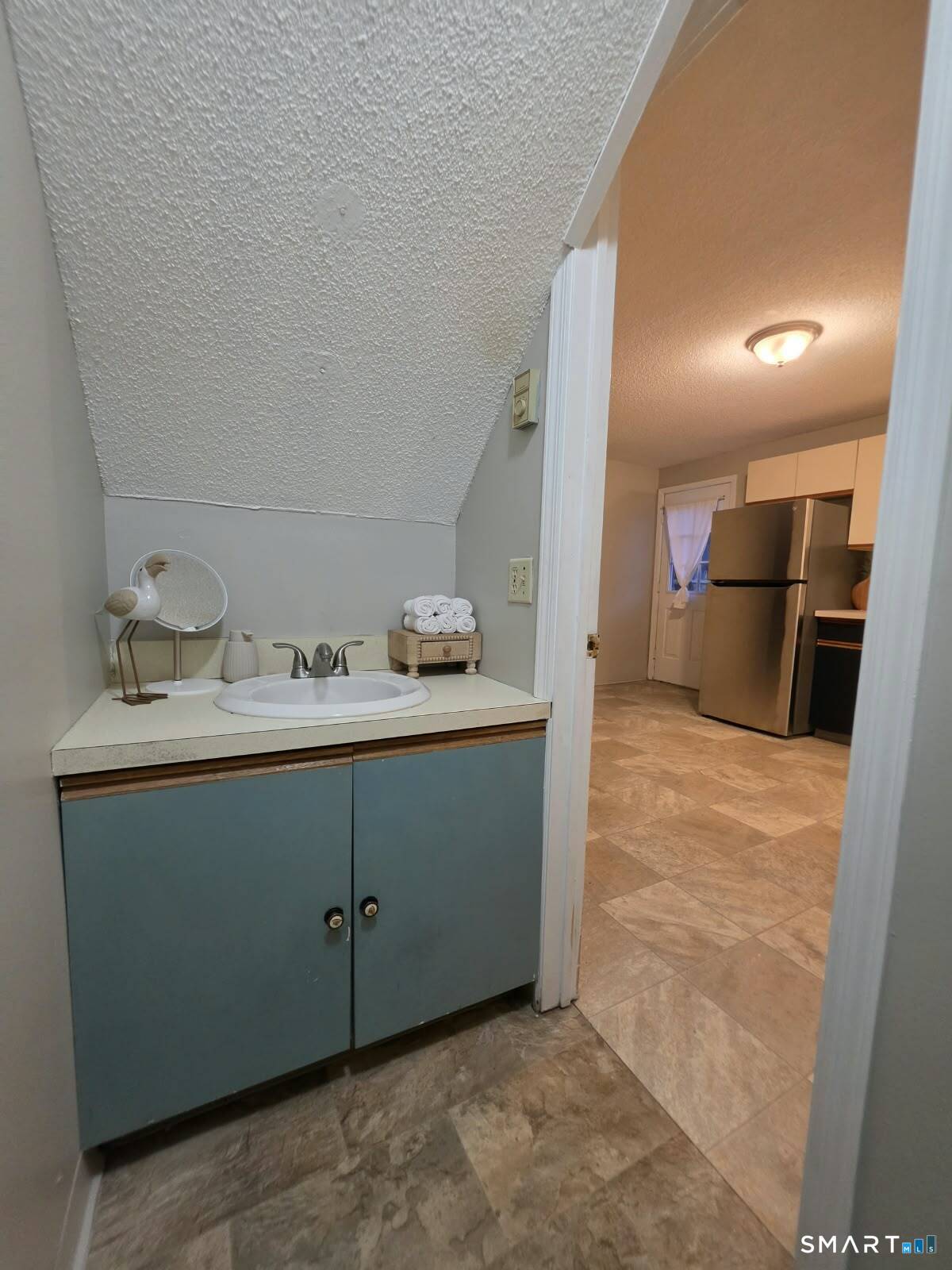 1448 Meriden Road Unit #15 photo 13