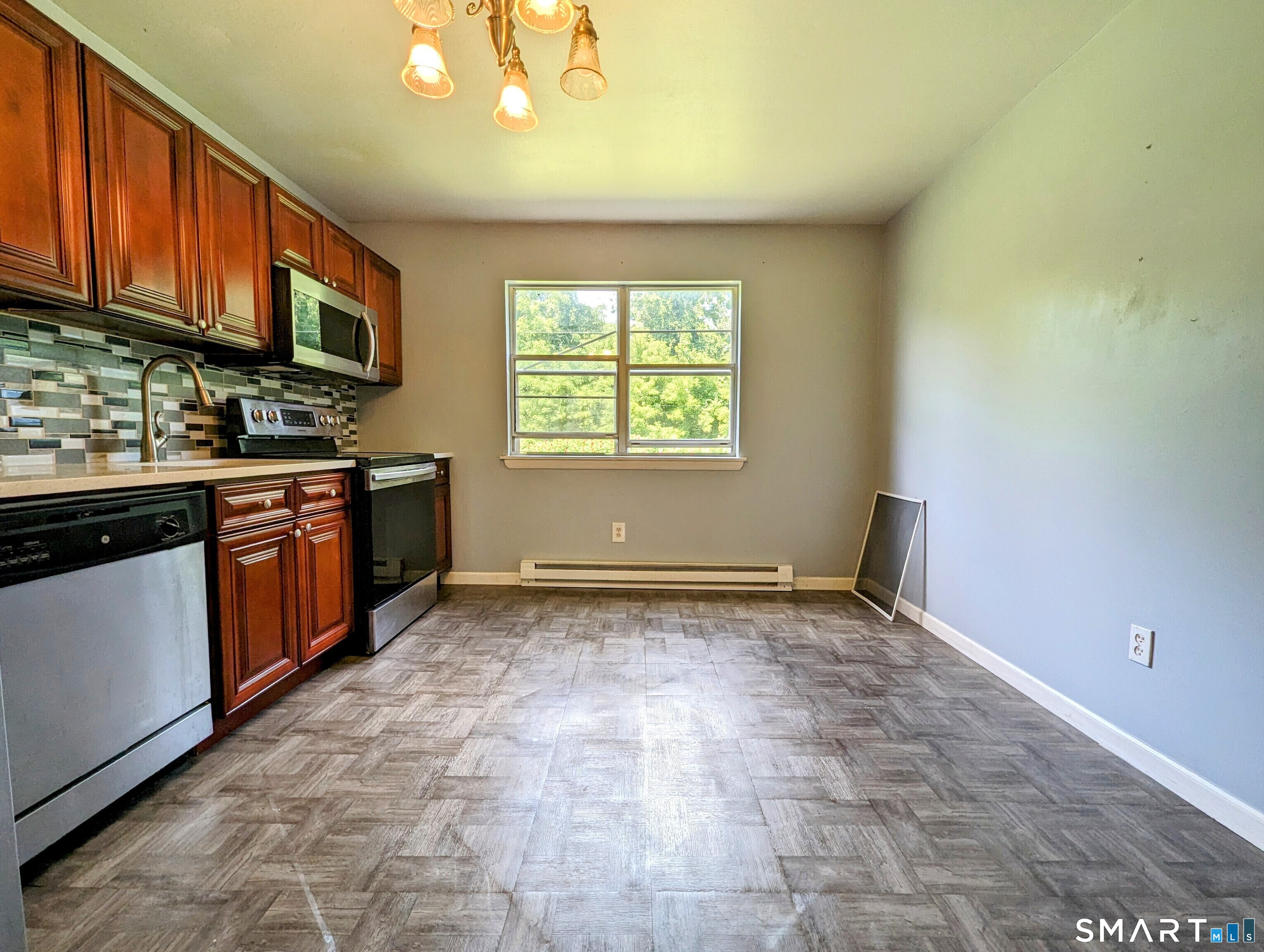 75 Belair Drive Unit #75 photo 3