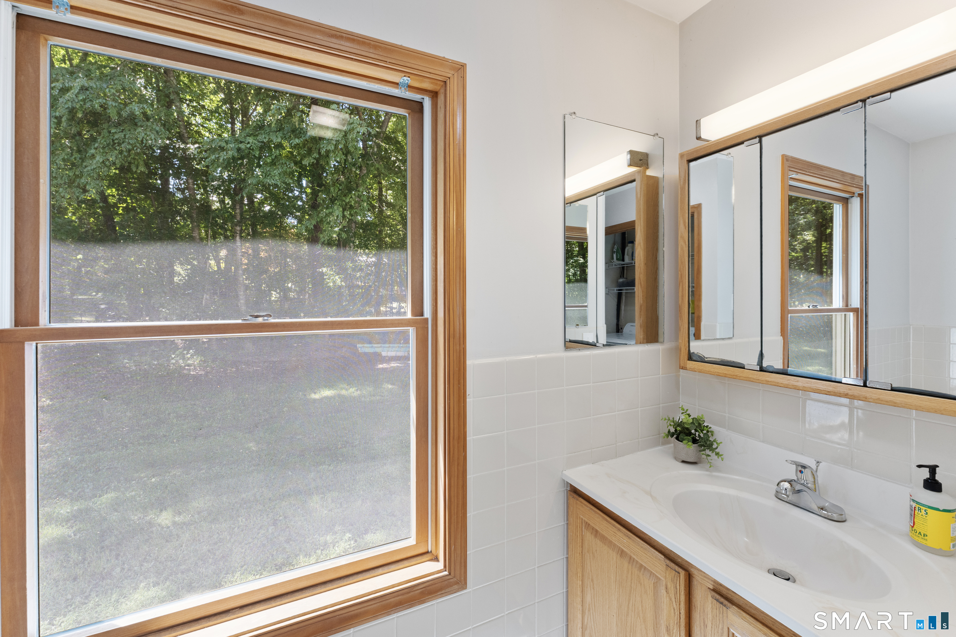 11 Lochdale Drive photo 27