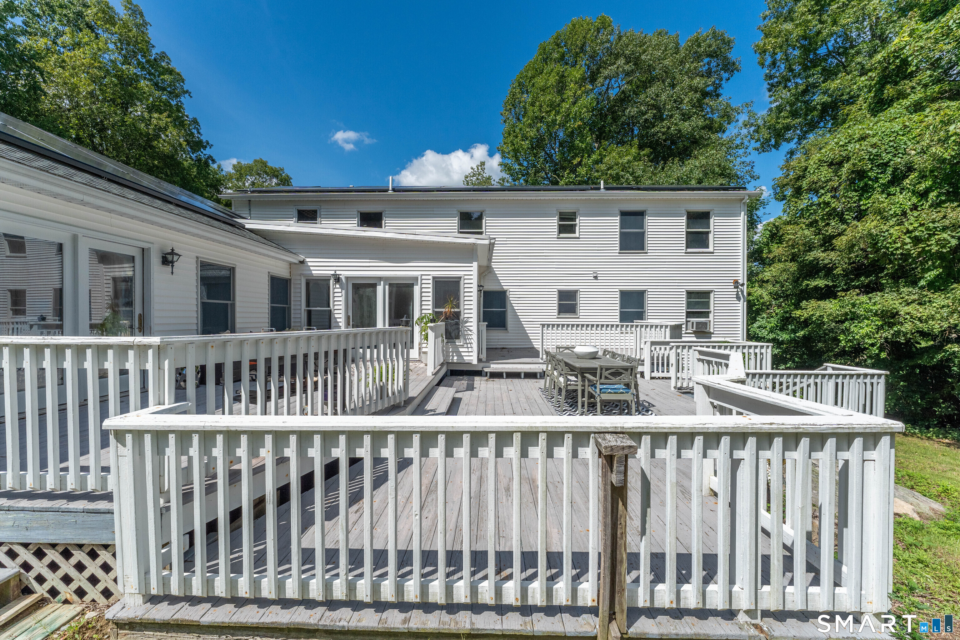 11 Lochdale Drive photo 32