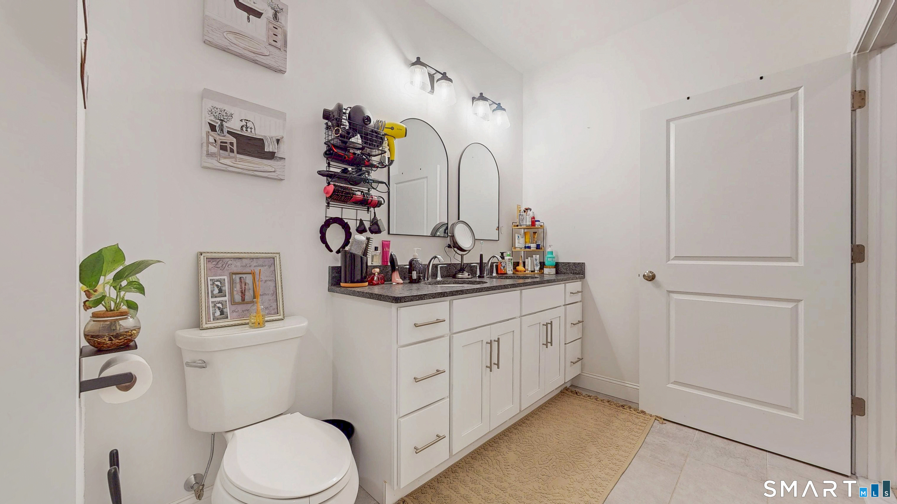 355 Hunter Drive Unit #355 photo 26