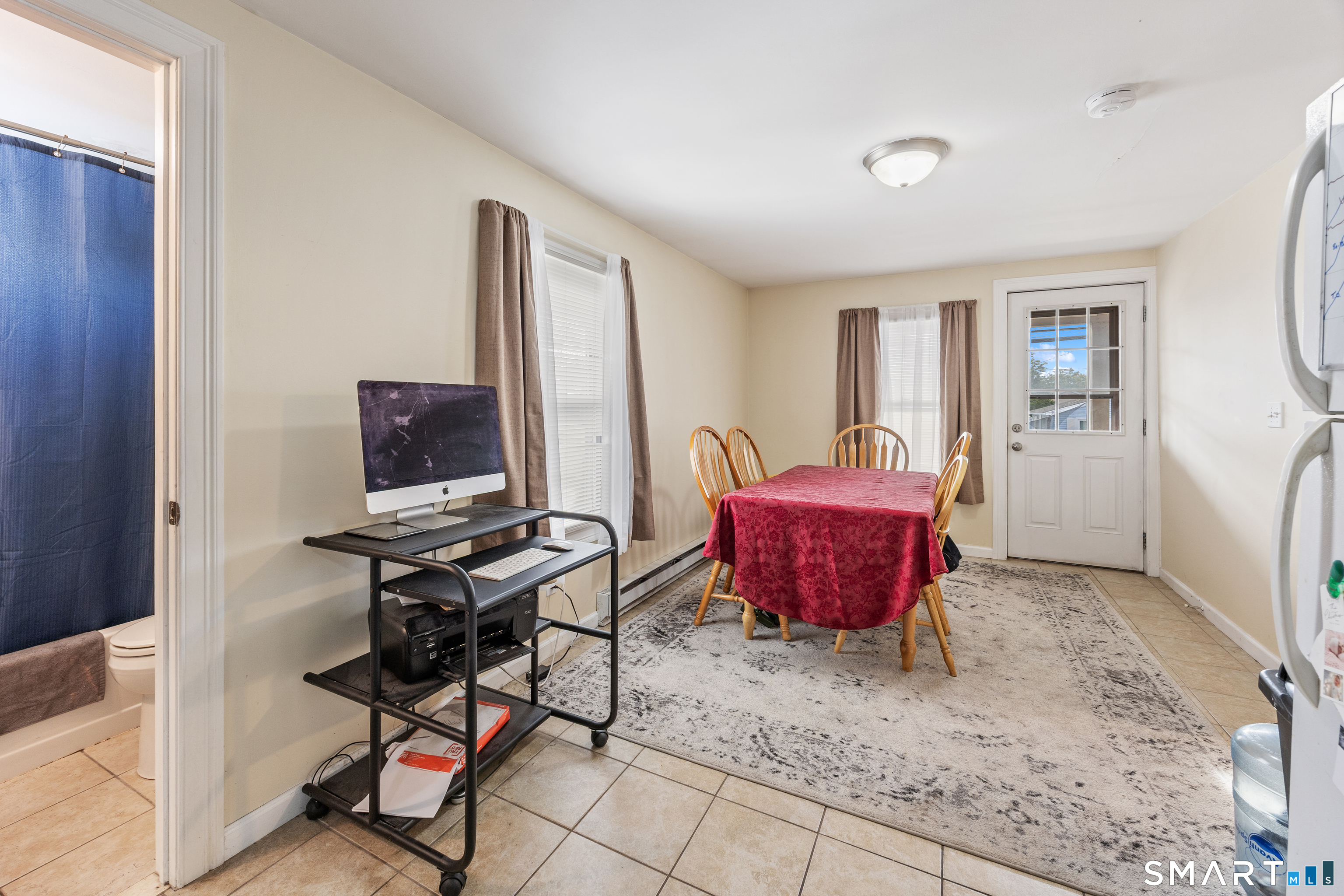 198 Washington Street photo 7