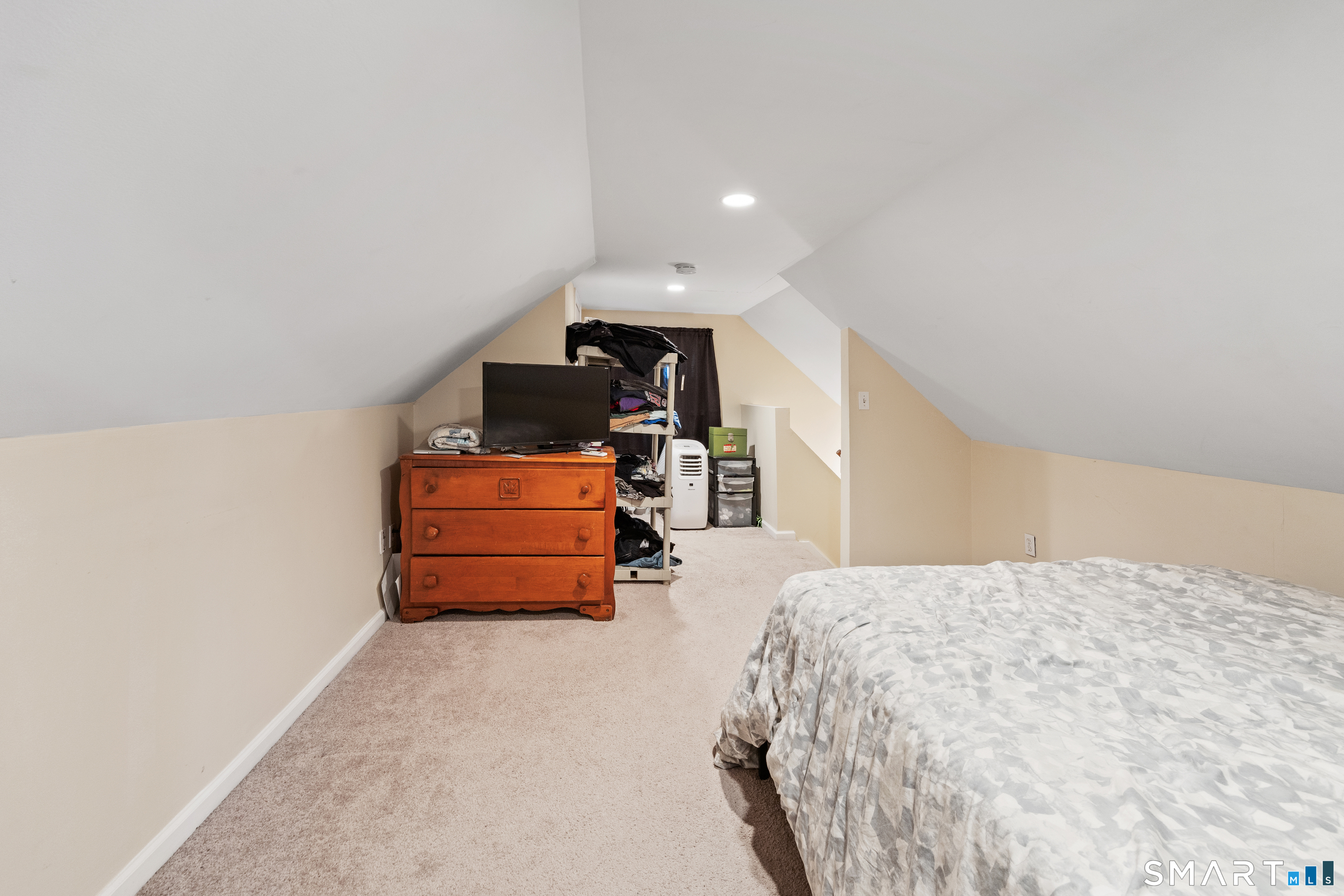 198 Washington Street photo 24