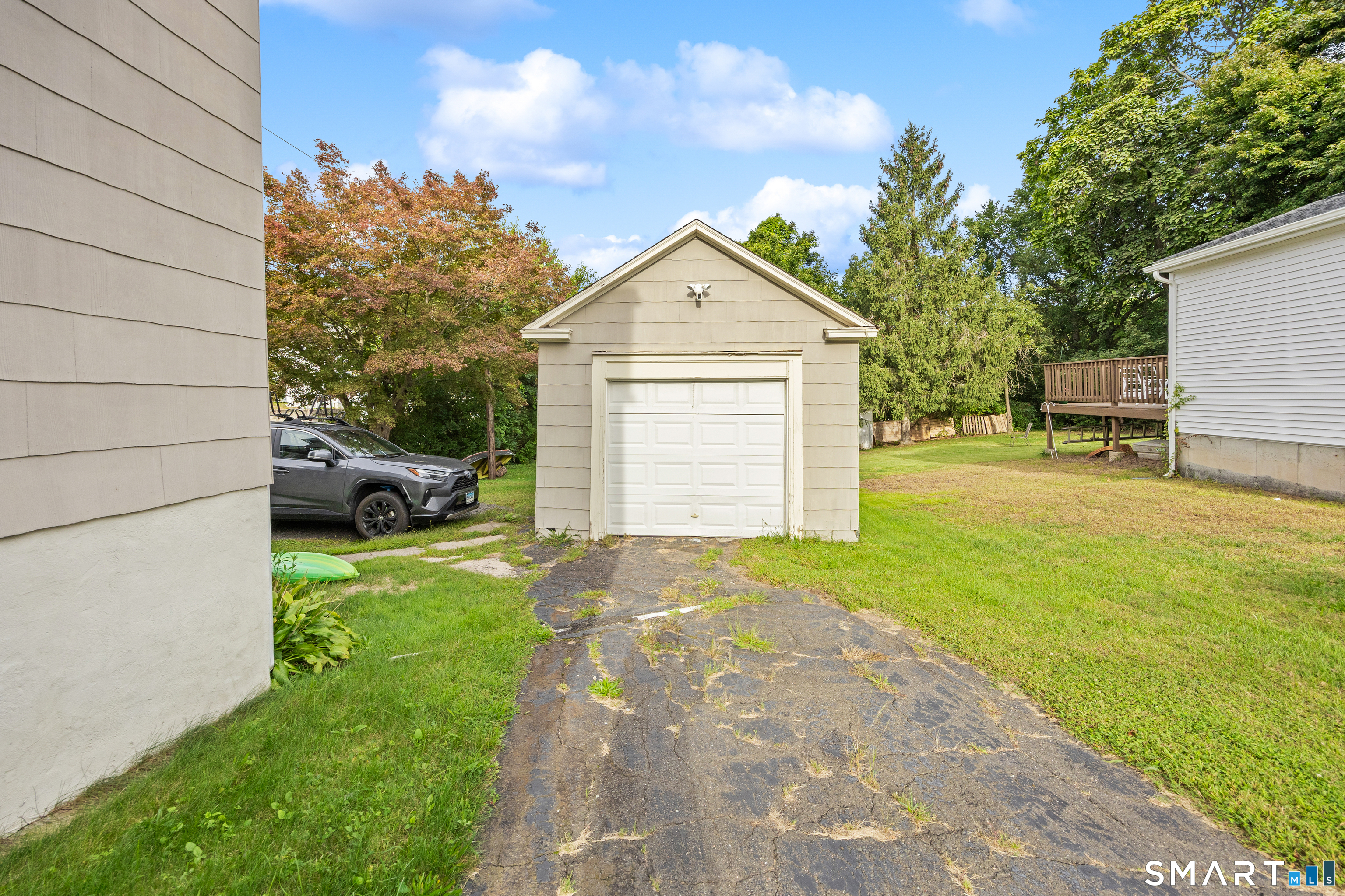 198 Washington Street photo 28