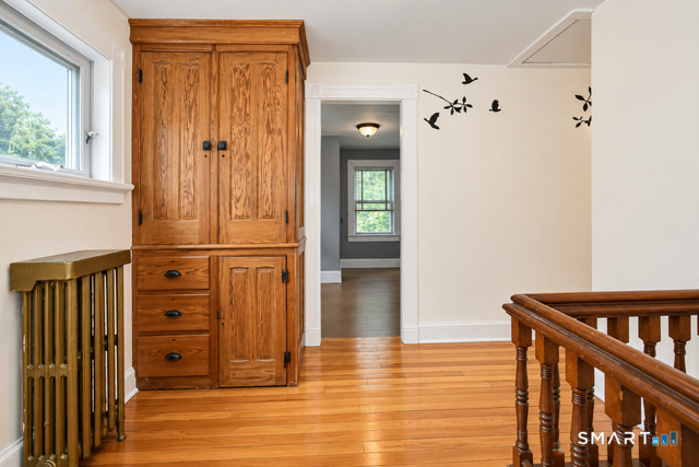 173 Gilbert Avenue photo 18