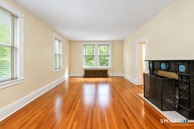 173 Gilbert Avenue photo 12