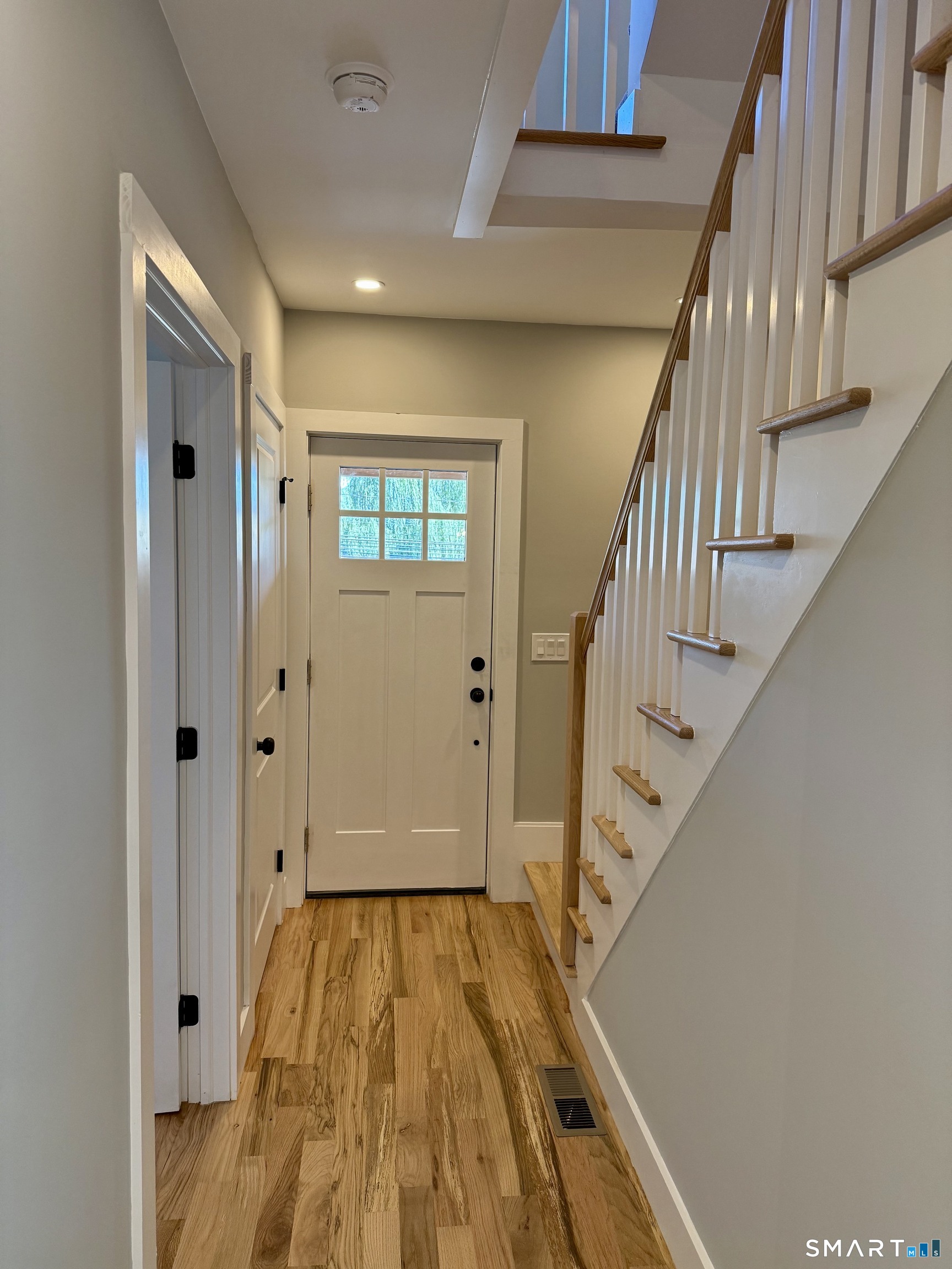 248 Farmington Avenue photo 22