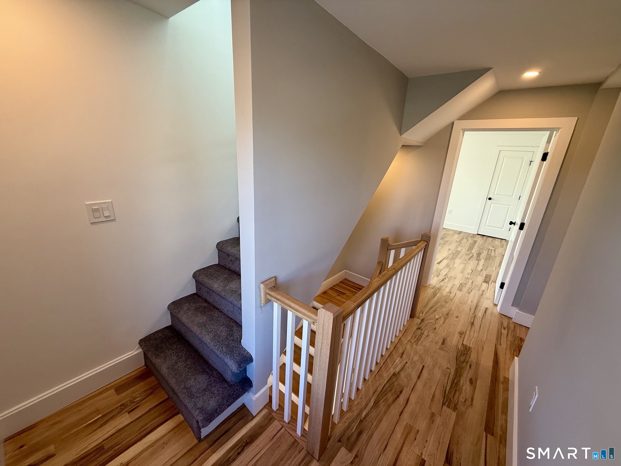 248 Farmington Avenue photo 28