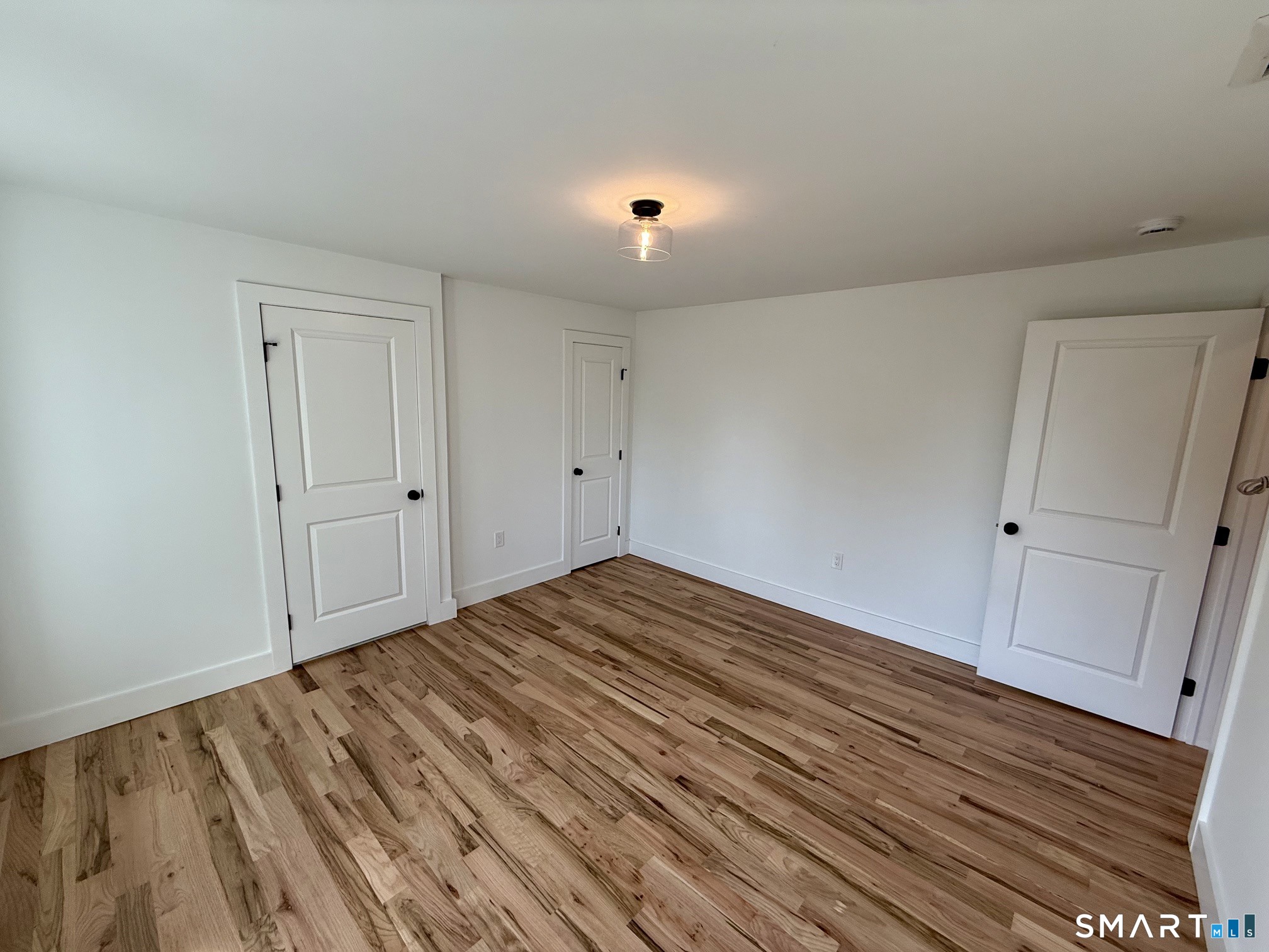 248 Farmington Avenue photo 15