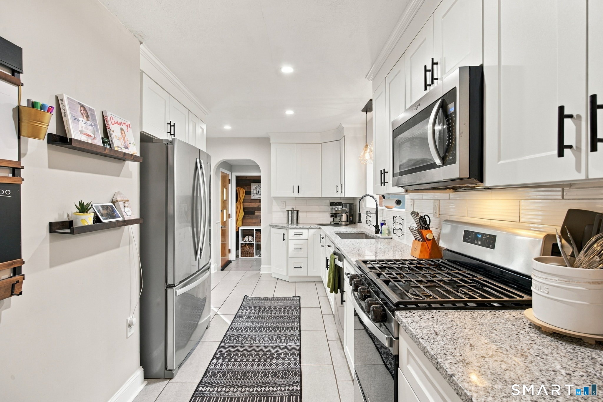 10 Sunset Drive photo 19