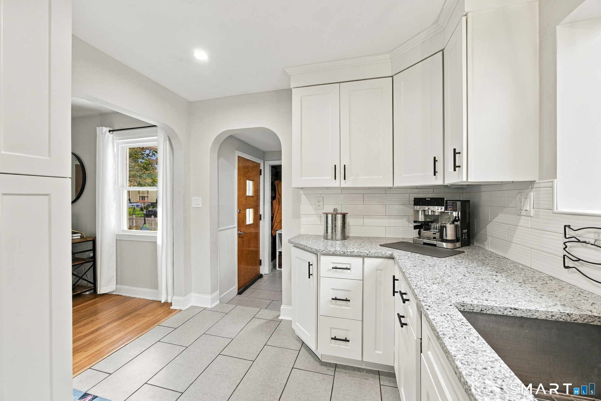 10 Sunset Drive photo 21