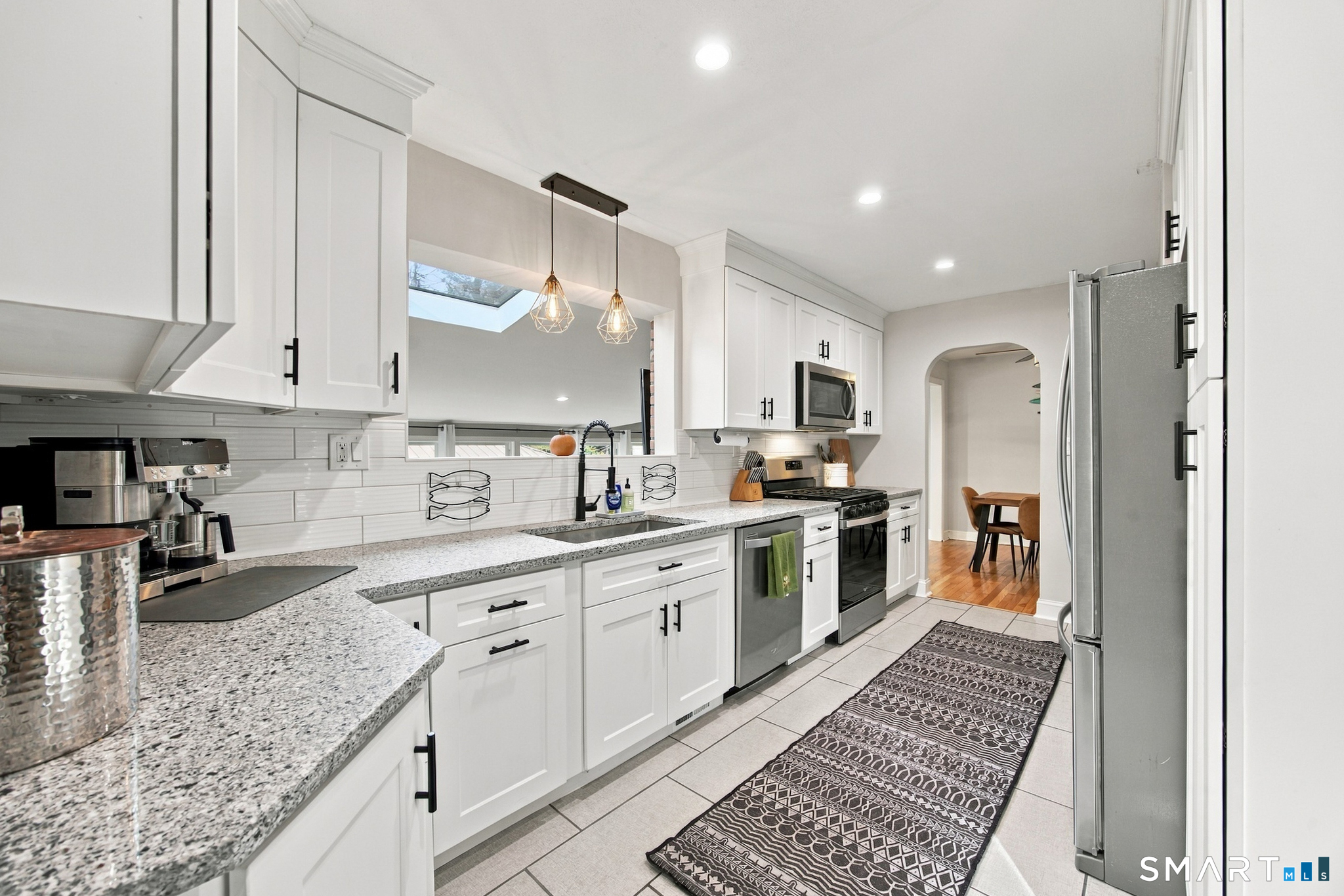 10 Sunset Drive photo 22
