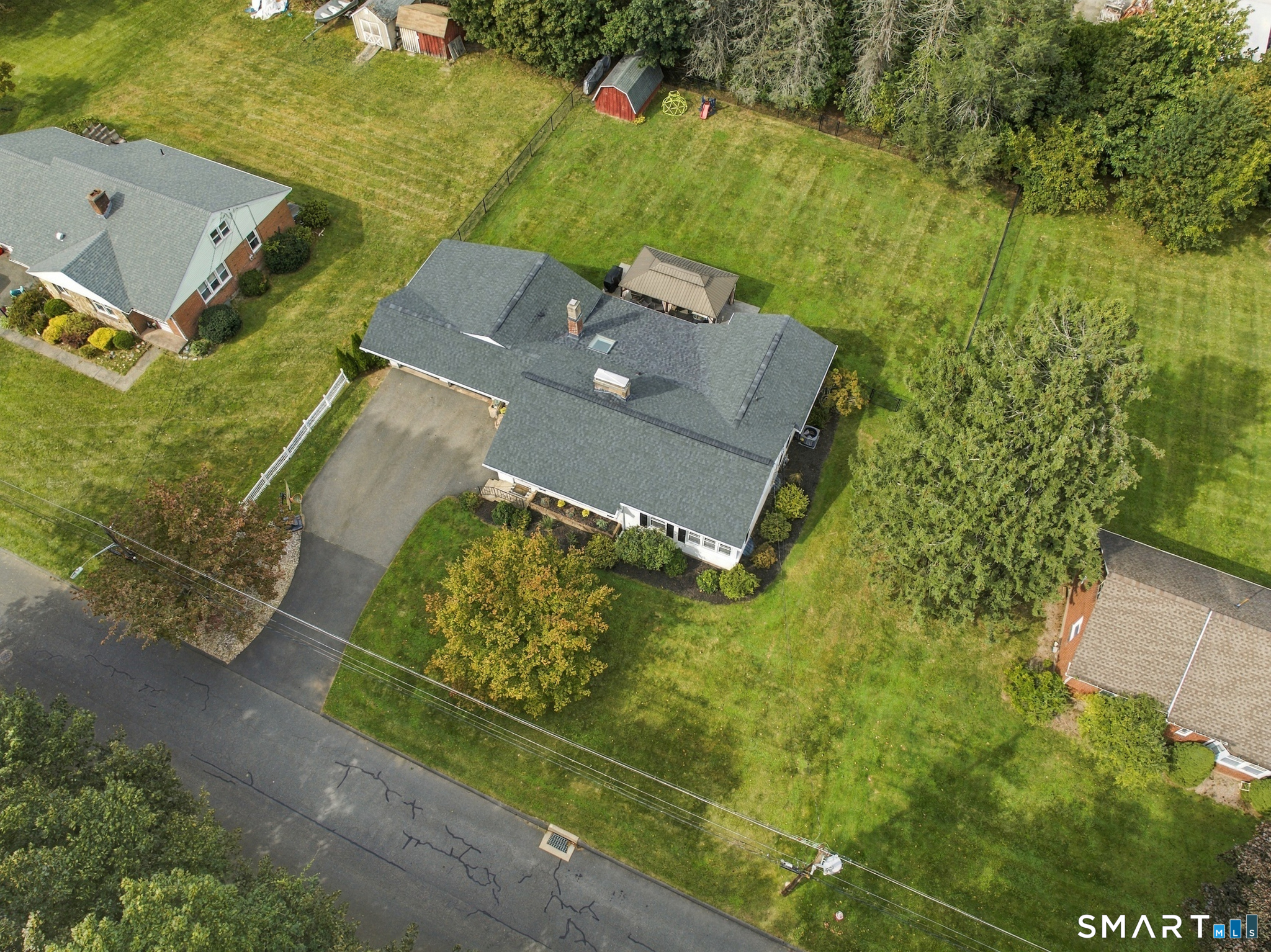 10 Sunset Drive photo 38