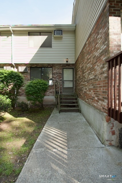 839 Blackstone Village Unit #839