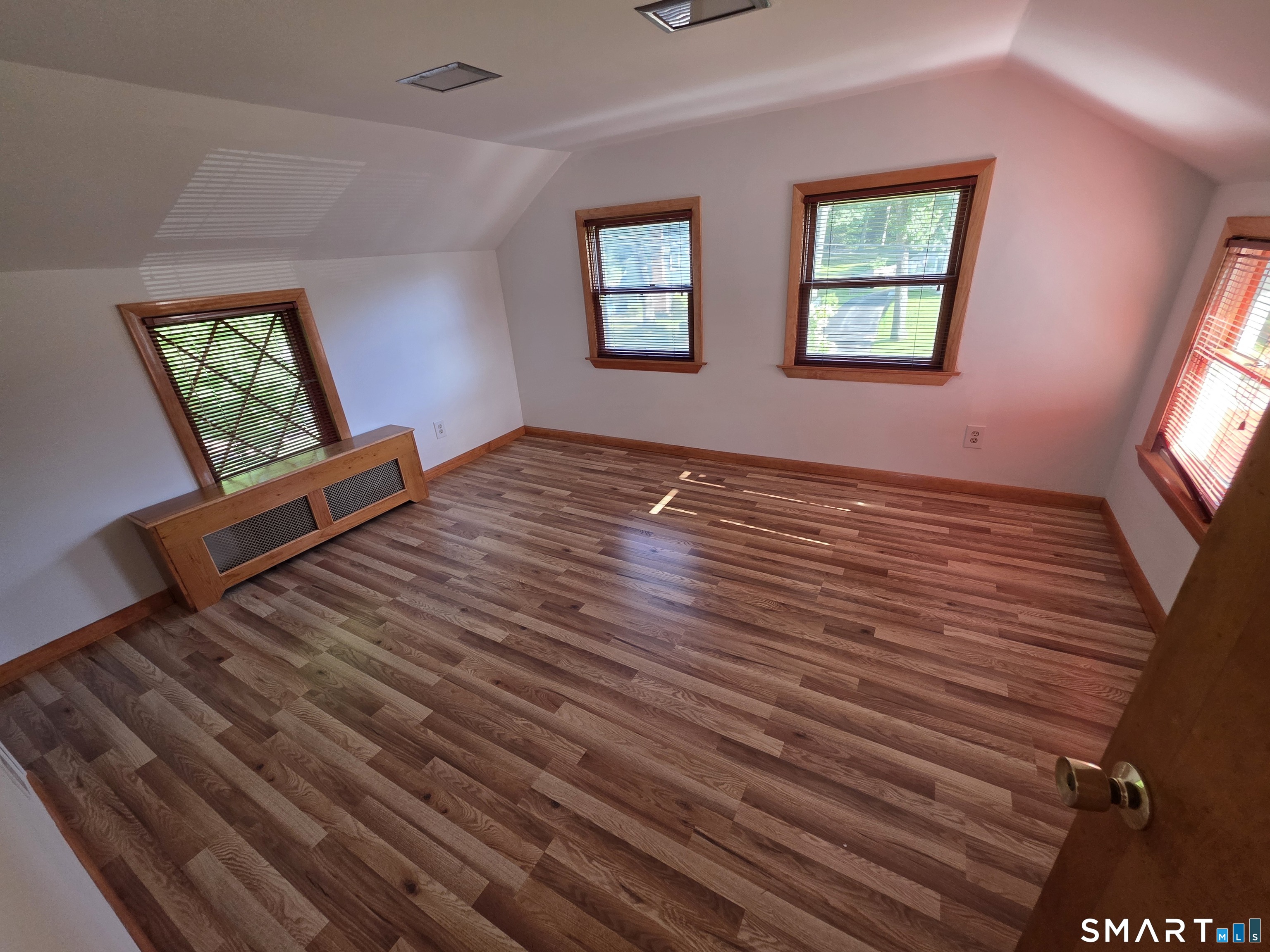 331 Griswold Street photo 19