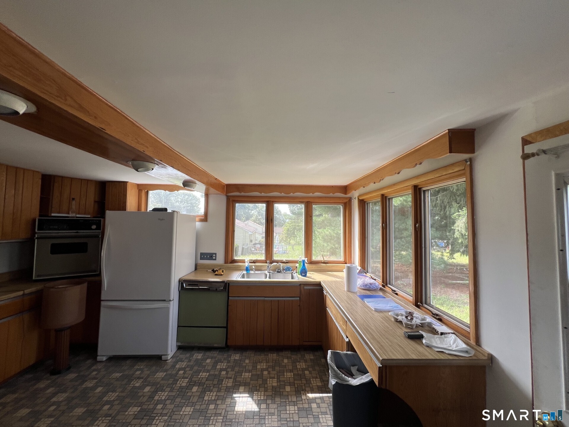 331 Griswold Street photo 7