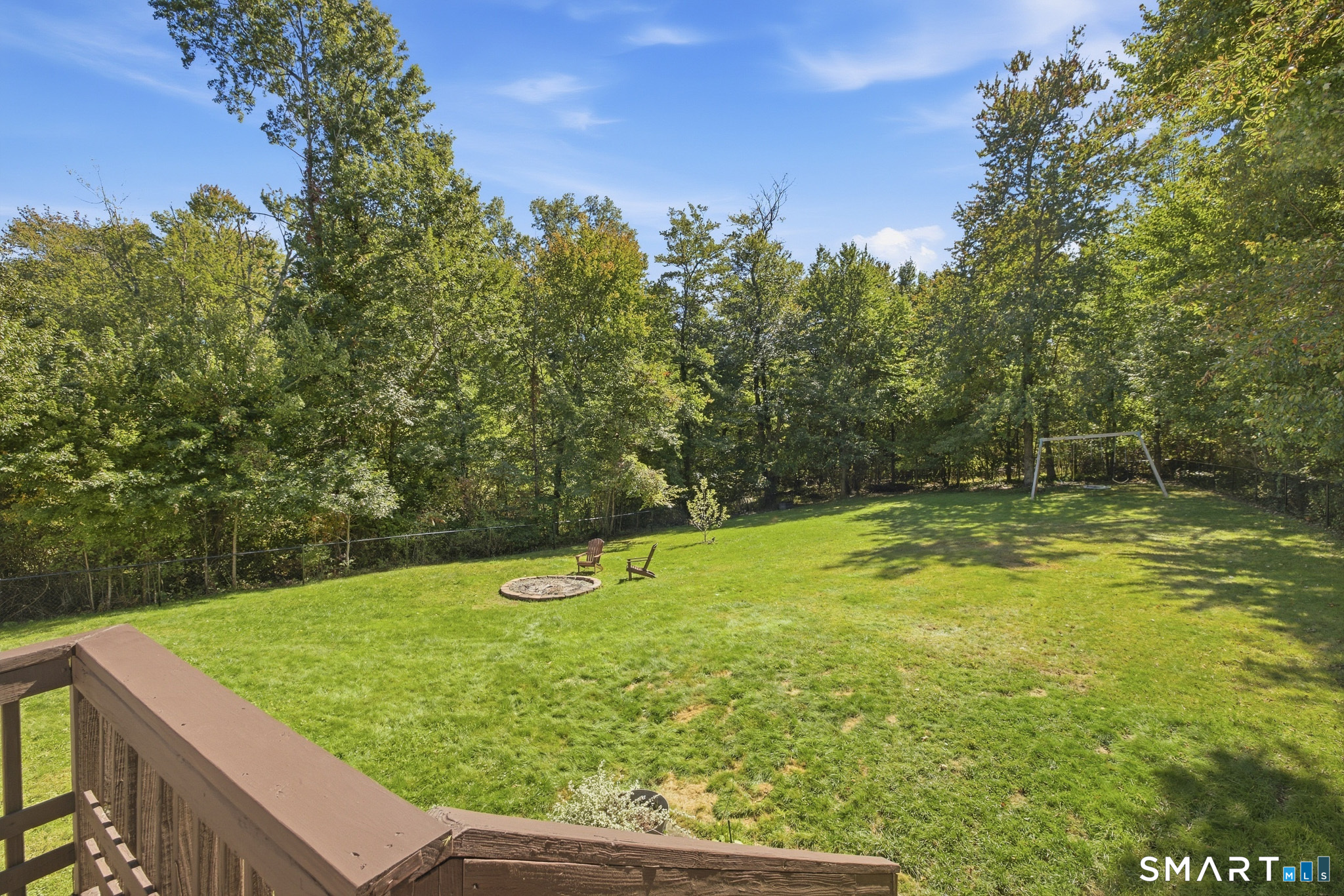775 Overhill Drive photo 33