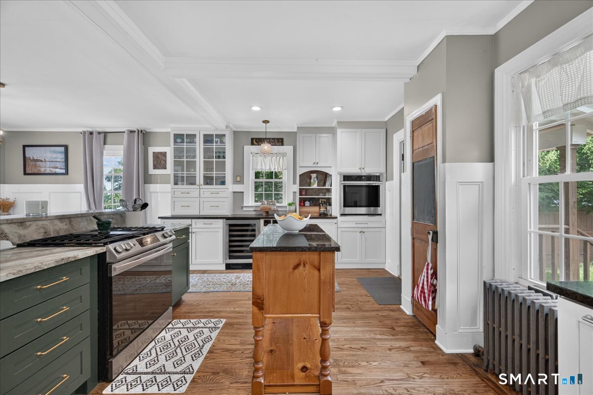 63 Faire Harbour Place, New London, CT 06320