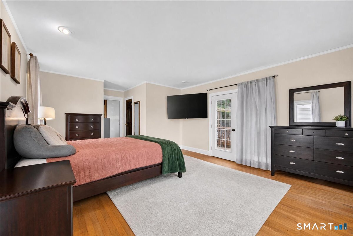 63 Faire Harbour Place, New London, CT 06320