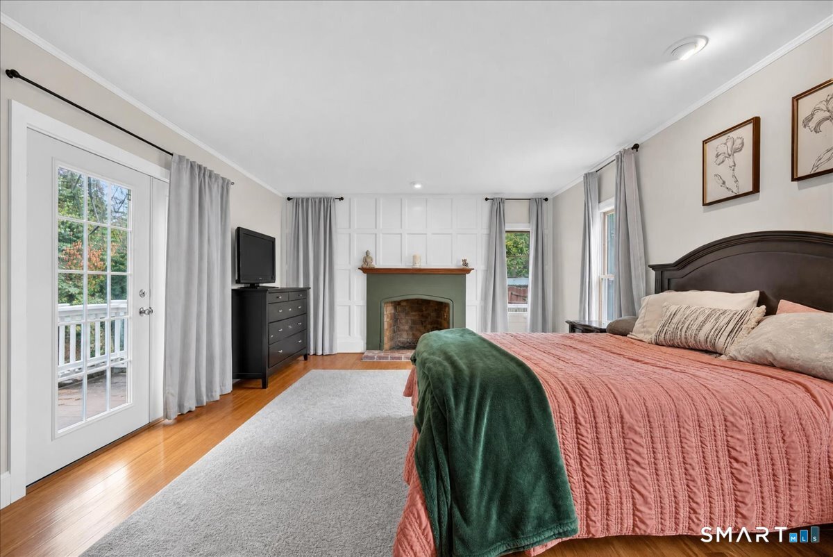 63 Faire Harbour Place, New London, CT 06320