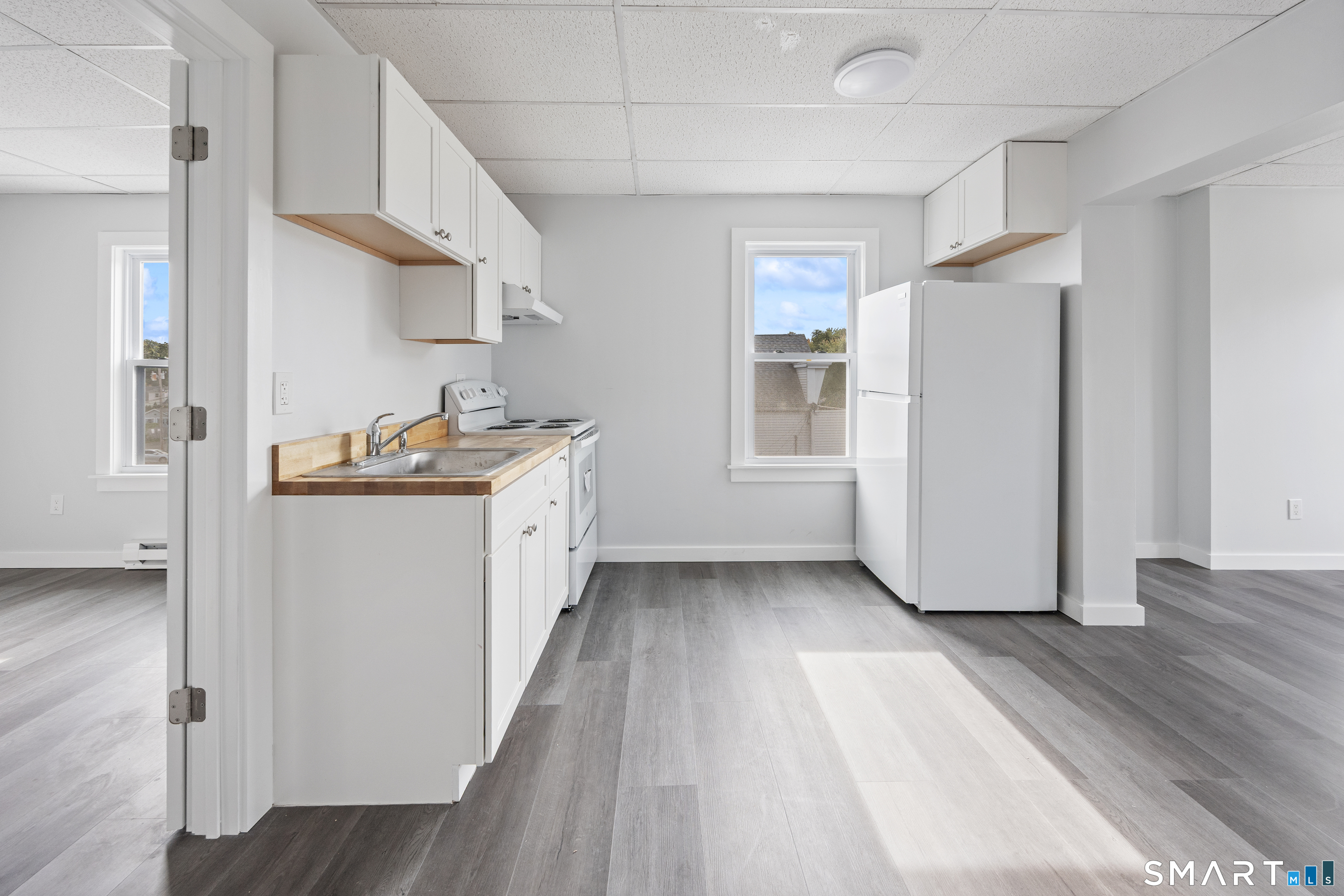 70 CENTER Street Unit #6 photo 5