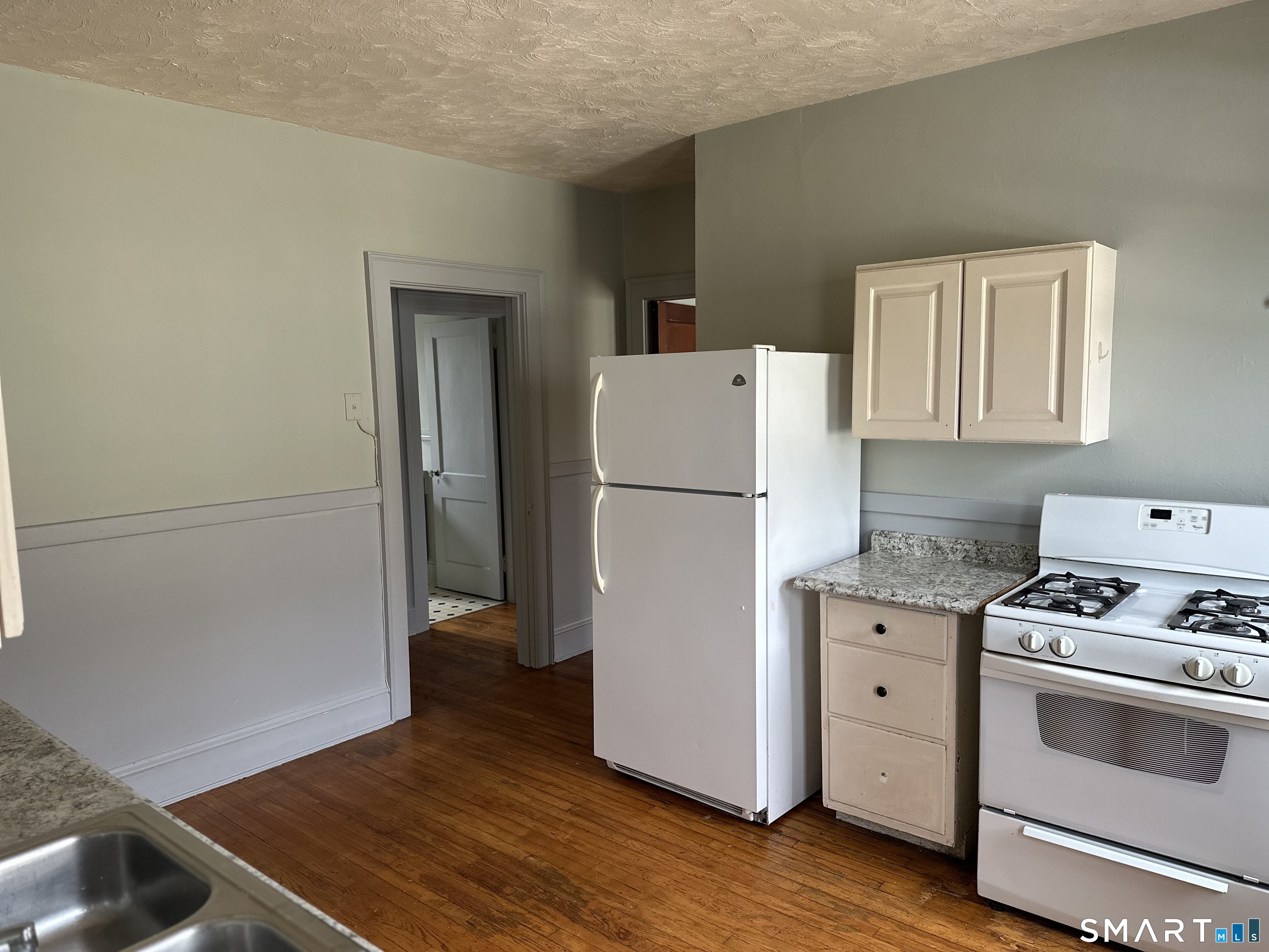 35 Woodmere Road photo 13