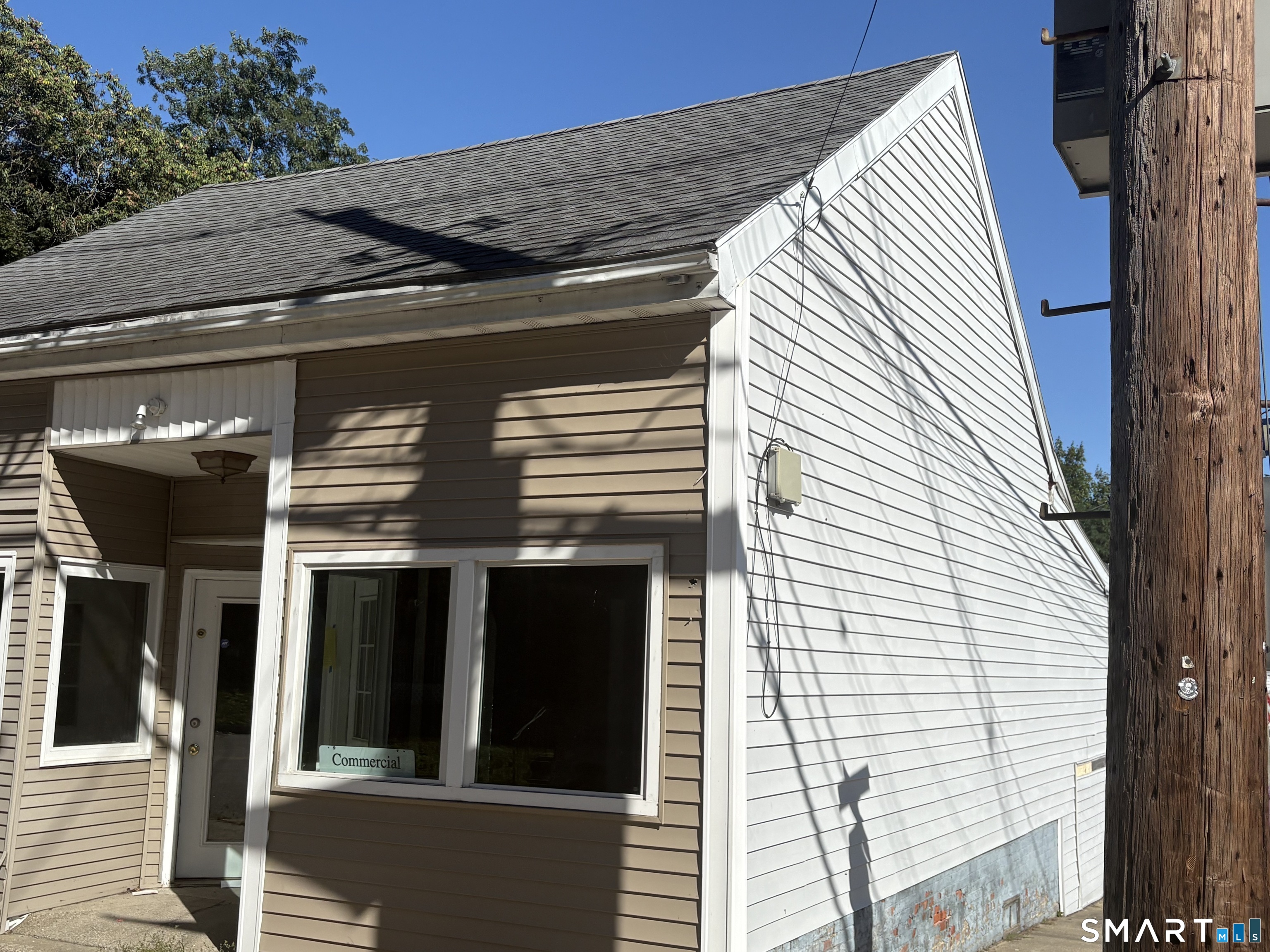 189 Central Avenue photo 2